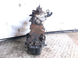 AUDI A4 B5 (1994–2001) Moteur AHU - 5