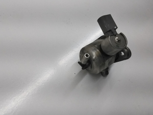 Volkswagen Tiguan (2017–2026) Kütusepump 04E127025D - 4