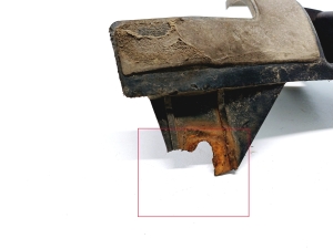 Tesla Model S S (2012–2026) Front bumper bracket 1071940-00-C - 4