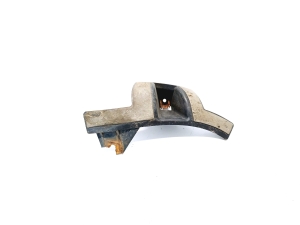 Front bumper bracket - 1071940-00-C