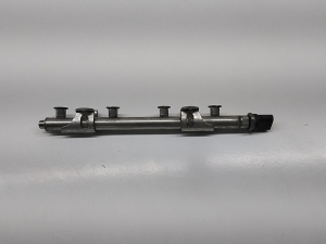   Common Rail Kraftstoffleitung  - 04E133320D 