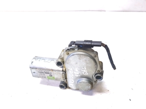 Chrysler Voyager III (1995–2000) Heckwischermotor 53007512 - 3