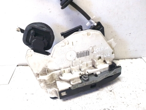 Volkswagen Golf VI (2008–2013) Rear side door lock 5K4839016H - 4