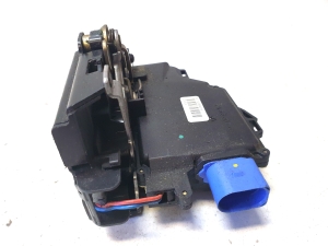 Volkswagen Golf VI (2008–2013) Rear side door lock 7L0839016 - 4