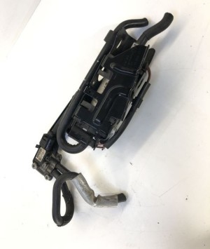 AUDI A3 8P (2003–2012) Pompe à carburant 1K0906089A - 3