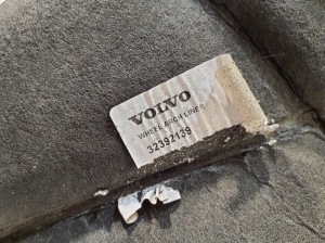 VOLVO S60 III (2018–2026) Aizmugurējais apakšspārns 32392139 - 4