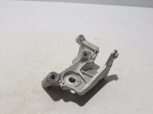VOLVO S60 III (2018–2026) Engine bracket 31670033 - 3
