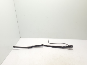 VOLVO S60 III (2018–2026) Esiklaasi puhasti hoob 31693538 - 3