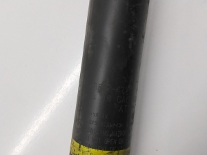 TOYOTA PRIUS Prime (2016–2022) Rear shock absorber 4853047110 - 3