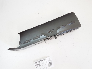 Ein weiteres Detail der Seitenleiste - 50825XC00A9P