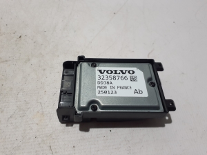 VOLVO S60 III (2018–2026) Control unit 32358766 - 3