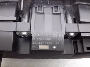 Mercedes Benz CLC-Class 203 (2001–2007) Hazard light switch A2038215281 - 4