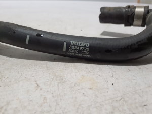 VOLVO S60 III (2018–2026) Jahutusradiaatori voolik 32249725 - 2