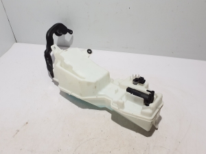 VOLVO S60 III (2018–2026) Front washer fluid reservoir 32328303 - 2