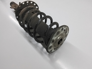 Land Rover Freelander (2006–2014) Front shock absorber and its components LR001139 - 2