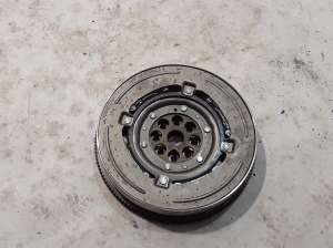 Clutch flywheel - 5A40868