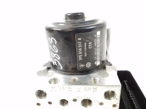 Porsche Cayenne (2010–2017) ABS unit 7P0907379L - 3