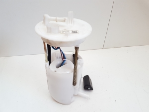   Kraftstoffpumpe im Tank  - 42021XC00C 