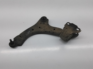 Front control arm - LR007206