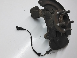 Land Rover Freelander (2006–2014) Front wheel hub and its parts LR006859 - 2