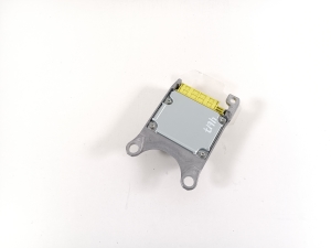 Subaru Legacy V (2009–2014) Airbag module 98221AJ030 - 2