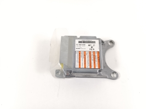   Airbagsteuergerät  - 98221AJ030 