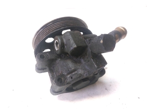 Ford Focus (1998–2005) Power steering pump 0BD2612 - 2