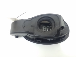 Mercedes Benz E-Class W207 (2009–2017) Ein weiteres Detail des Tankdeckels - 2
