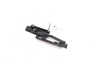   Pagasiruumi kaane hing  - 57520AJ1009P 