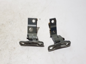 VOLVO S60 III (2018–2026) Esiukse ülemine hing 31662716 - 2