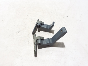 VOLVO S60 III (2018–2026) Rear side door upper hinge 31468521 - 3