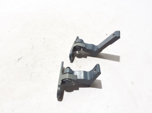 VOLVO S60 III (2018–2026) Rear side door upper hinge 31468520 - 2