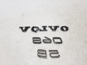 VOLVO S60 III (2018–2026) Emblem - 3