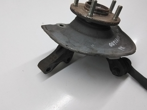 Mitsubishi Outlander (2012–2021) Front wheel hub and its parts 3870A007 - 2