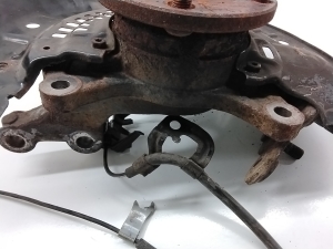 TOYOTA Sienna (2010–2021) Front wheel hub and its parts 4321208030 - 3