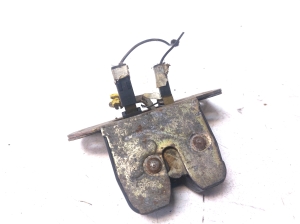 VOLVO V40 (1995–2004) Trunk lid lock - 3
