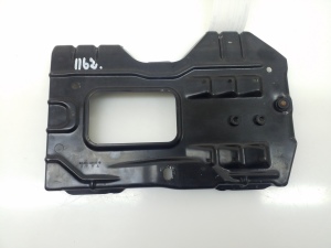 Mercedes Benz E-Class W207 (2009–2017) Batteriehalter A2046280218 - 2