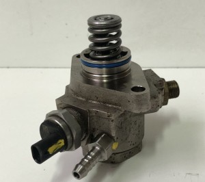 Skoda Rapid (2011–2026) Fuel pump 04E127026AG - 3