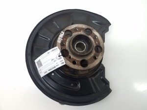  Rear hub 