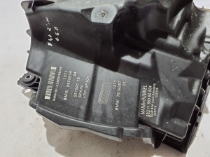 BMW 1 SERIES F40 (2019–2026) Luftfiltergehäuse 8655834 - 2
