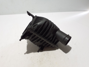 BMW 1 SERIES F40 (2019–2026) Luftfiltergehäuse 8655834 - 5