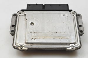 Kia Sportage (2010–2016) Engine control unit 391202A052 - 2