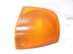 AUDI 100 C3 (1982–1990) Eesmine suunatuli 443953050 - 2