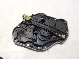 BMW 1 SERIES F40 (2019–2026) Rear side door window regulator 7465244 - 4