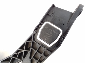 Mercedes Benz ML-Class 164 (2005–2011) Accelerator pedal A1643000104 - 4
