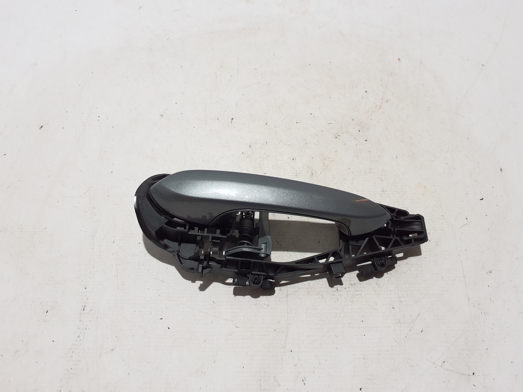 BMW 1 SERIES F40 (2019–2026) Rear side door exterior handle and its parts BMW 1 SERIES F40 (2019–2026) Rear side door exterior handle and its parts