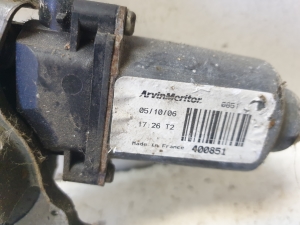 NISSAN Navara (2005–2015) Rear side door window regulator 119043 - 2