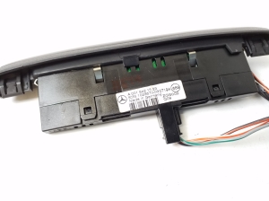 Jeep Grand Cherokee WK (2004–2010) Parking system display - 3