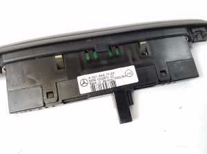 Jeep Commander (2005–2010) Parksystem-Anzeige - 2