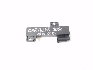 Chrysler 300C LX (2010–2026) Antenna amplifier 68051315AB - 2
